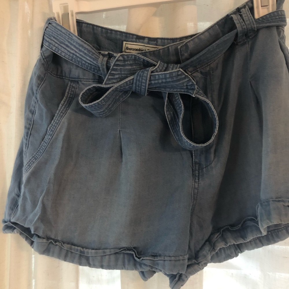 Denim paperbag shorts